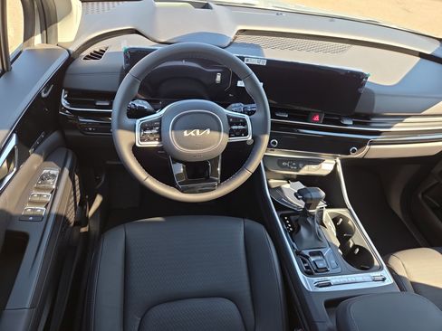 New 2026 Kia Carnival SX Prestige image 7