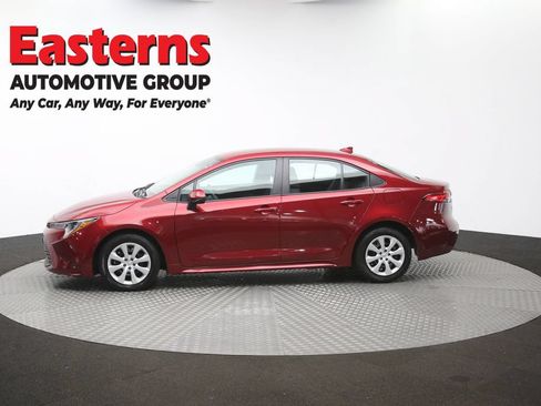 Used 2025 Toyota Corolla LE FWD image 59