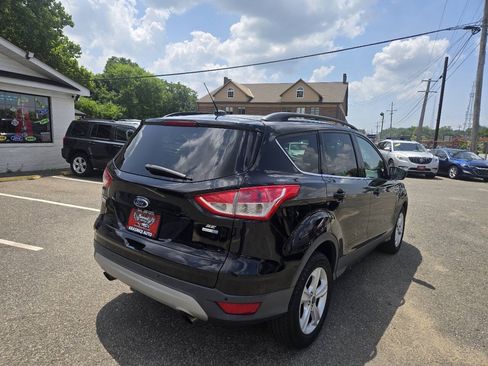 Used 2016 Ford Escape SE w/ SE Leather Comfort Package AWD/4WD image 8