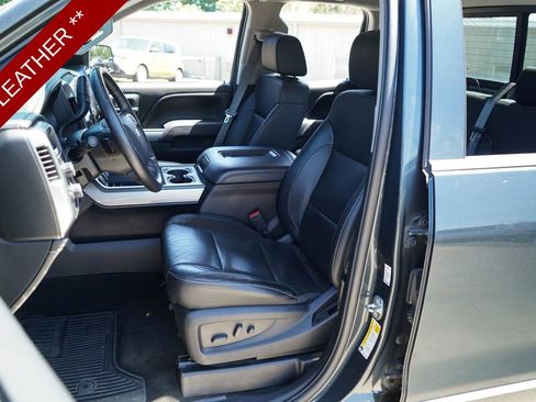 Used 2017 Chevrolet Silverado 1500 LTZ Z71 w/ LTZ Plus Package AWD/4WD image 7