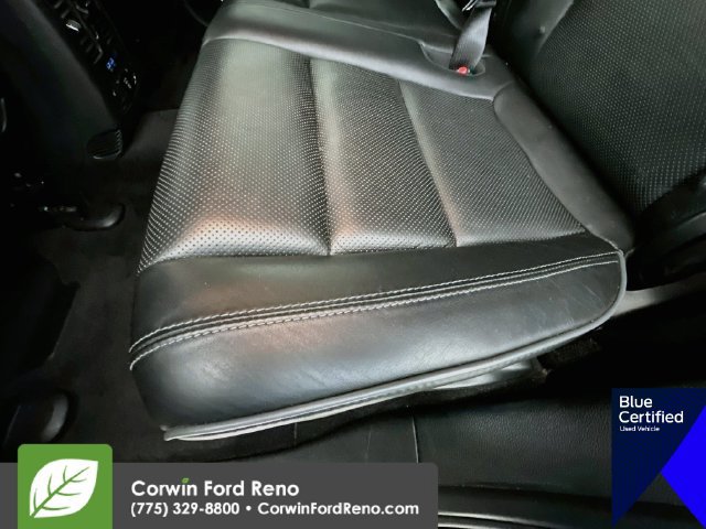 Used 2019 Jeep Grand Cherokee Overland AWD/4WD image 28