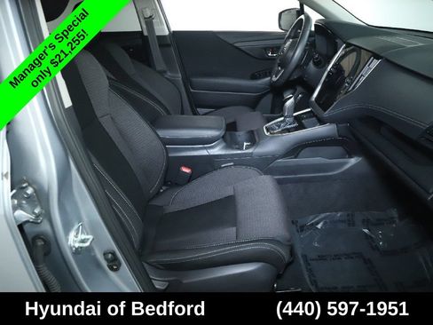 Used 2024 Subaru Outback Premium AWD/4WD image 36