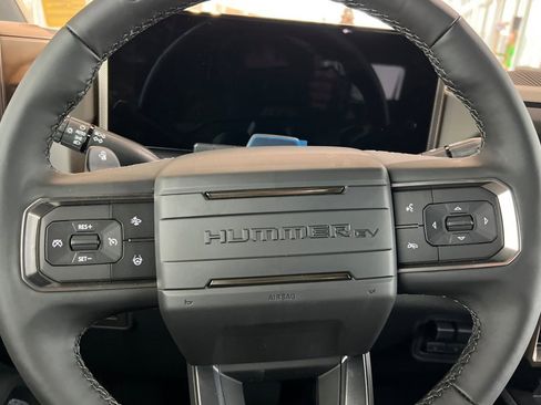 New 2025 GMC Hummer EV 2X image 20