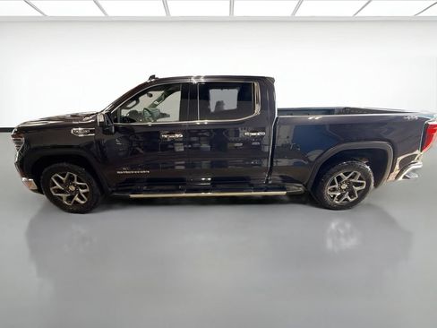 Used 2024 GMC Sierra 1500 SLT w/ SLT Premium Plus Package AWD/4WD image 9