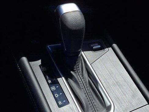 New 2025 Nissan Kicks SV AWD/4WD image 15