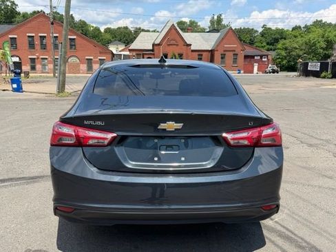 Used 2021 Chevrolet Malibu LT FWD image 6