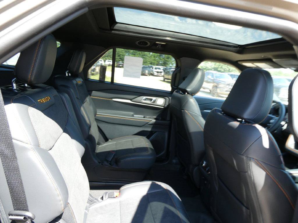 New 2026 Ford Explorer Tremor w/ Tremor Ultimate Package AWD/4WD image 13