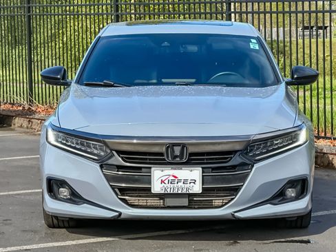 Used 2022 Honda Accord Sport image 8