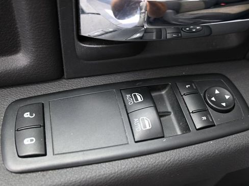 Used 2012 RAM 2500 ST w/ PWR & Remote Entry Group AWD/4WD image 22