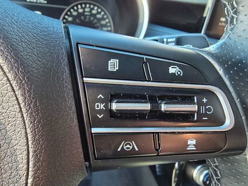 Used 2023 Kia Stinger GT2 image 27