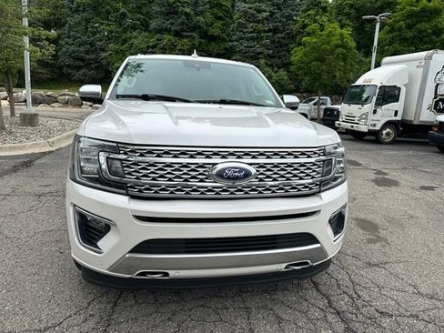 Used 2019 Ford Expedition Platinum AWD/4WD image 8