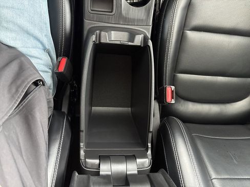 Used 2024 Ford Escape Platinum image 24