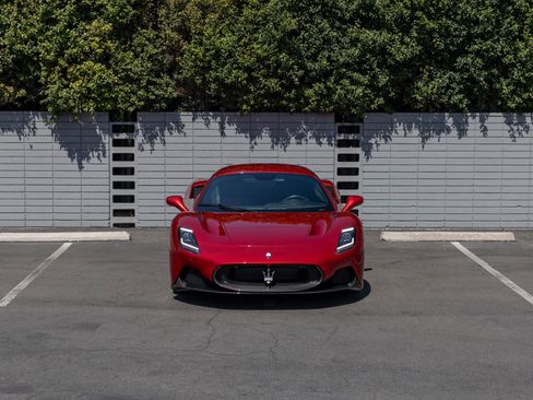 Used 2022 Maserati MC20 Coupe RWD image 42