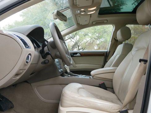 Used 2015 Audi Q7 3.0T Premium Plus w/ Premium Plus Package image 12