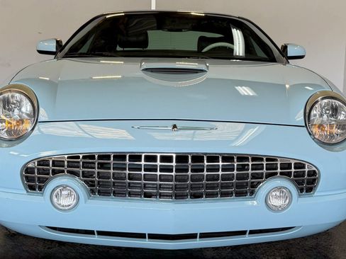 Used 2003 Ford Thunderbird RWD image 3