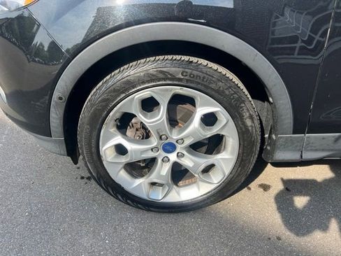 Used 2013 Ford Escape Titanium w/ Parking Technology Pkg FWD image 9