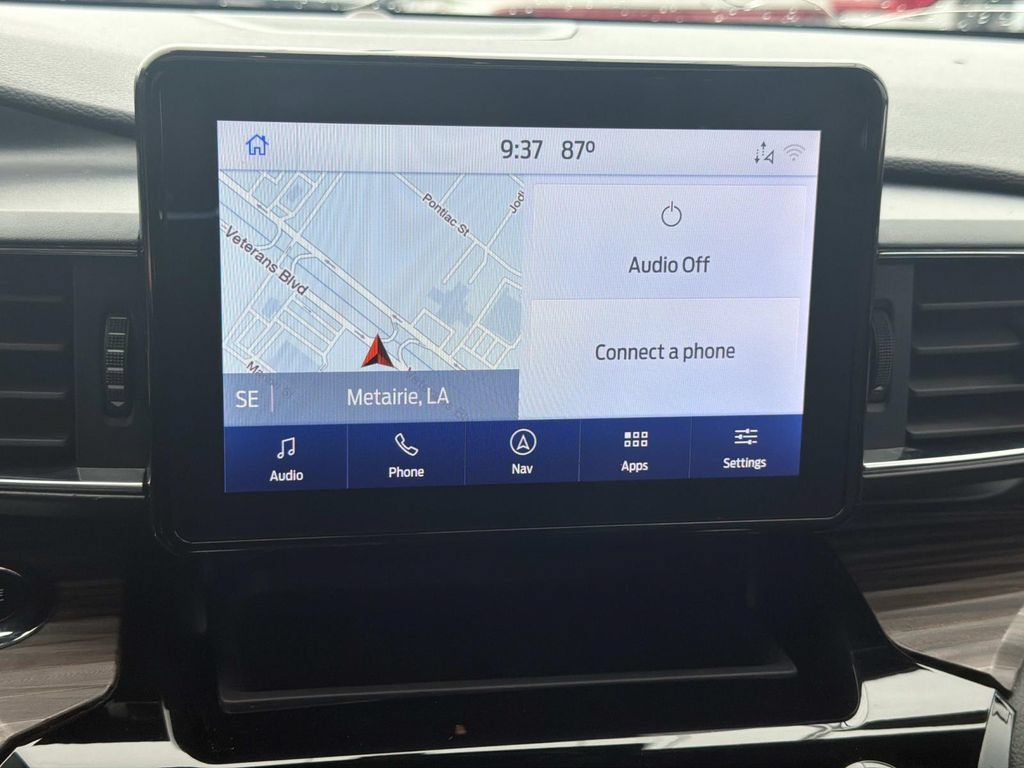 Used 2021 Ford Explorer Limited w/ Equipment Group 301A RWD image 25
