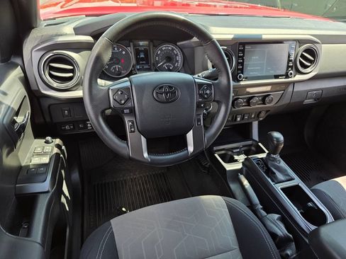Certified 2023 Toyota Tacoma TRD Off-Road w/ Technology Package RWD image 7