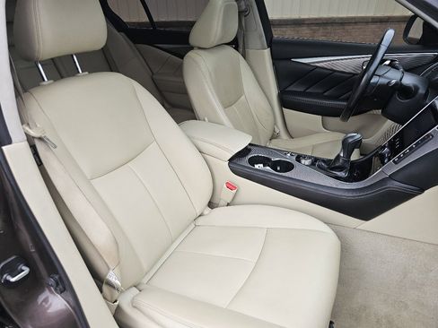 Used 2015 INFINITI Q50 Premium w/ Navigation Package image 22
