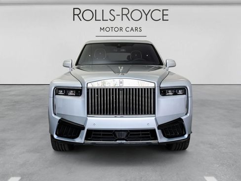 New 2026 Rolls-Royce Cullinan AWD/4WD image 6