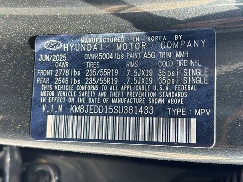 Used 2025 Hyundai Tucson Limited AWD/4WD image 45