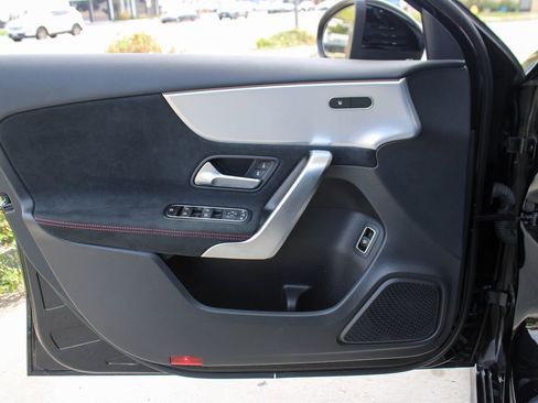 Used 2022 Mercedes-Benz A 220 image 41