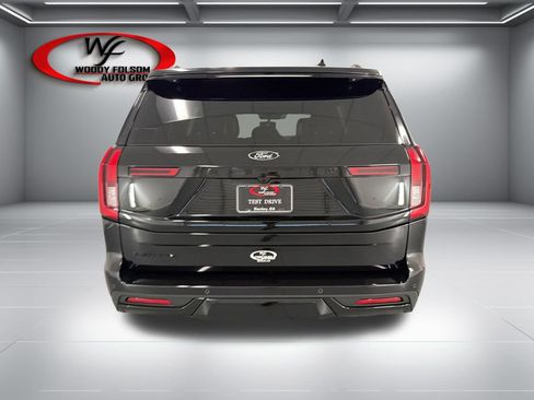 New 2026 Ford Expedition Platinum w/ Stealth Appearance Package AWD/4WD image 7