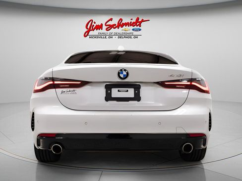 Used 2024 BMW 430i Coupe w/ Premium Package image 5