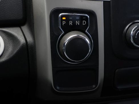 Used 2019 RAM 1500 Classic SLT RWD image 13