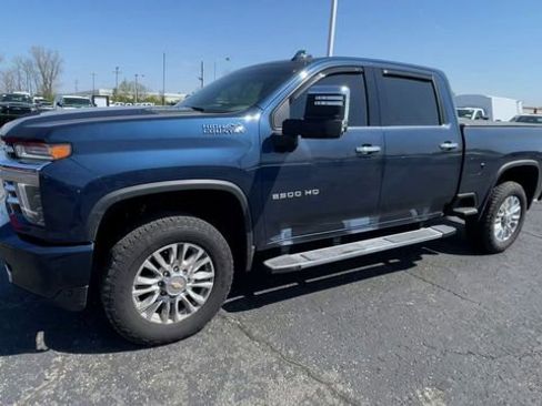 Used 2023 Chevrolet Silverado 2500 High Country w/ LPO, Hitch Package image 6