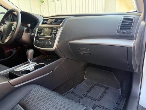 Used 2017 Nissan Altima 2.5 S w/ Power Driver Seat Package FWD image 12