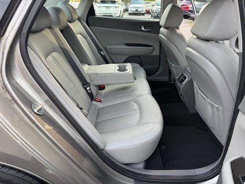 Used 2017 Kia Optima EX w/ Premium Package FWD image 36