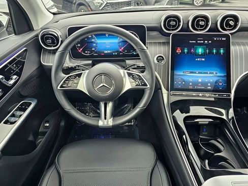Certified 2023 Mercedes-Benz GLC 300 GLC 300 image 29