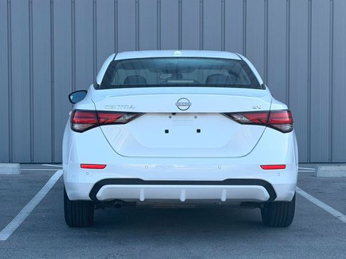 Used 2024 Nissan Sentra SV FWD image 6