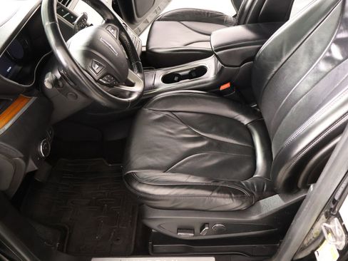 Used 2017 Lincoln MKC Reserve w/ Lincoln MKC Climate Package image 11