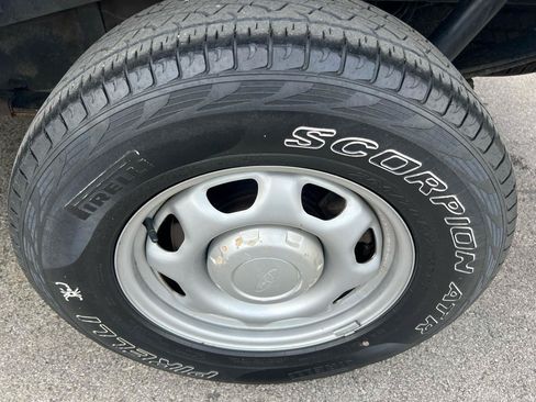 Used 2018 Ford F150 XL AWD/4WD image 4