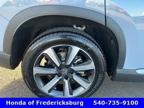 Certified 2025 Honda Pilot Elite image 41