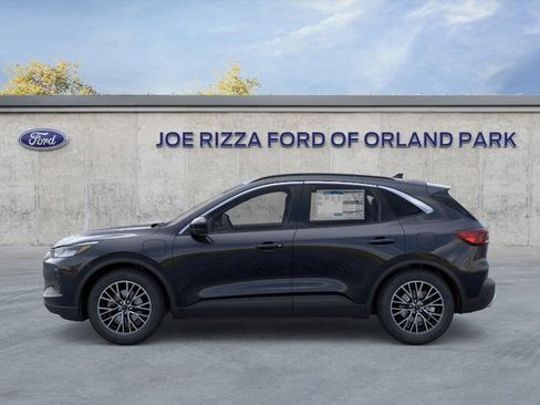 New 2026 Ford Escape SE image 3