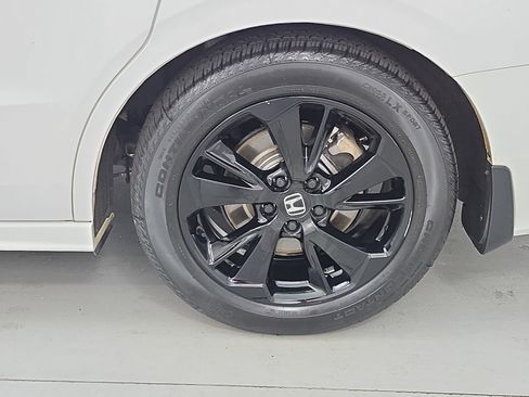 Certified 2024 Honda Odyssey Sport image 35