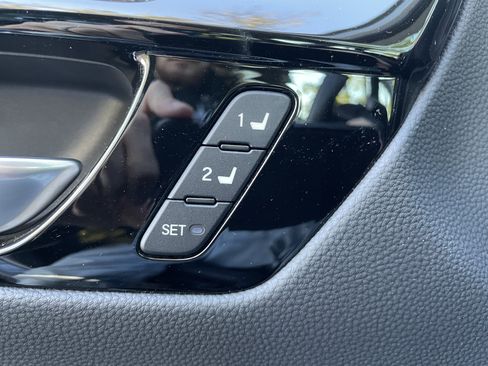 Certified 2023 Honda CR-V EX-L image 22