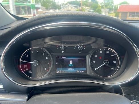 Used 2019 Buick Encore Essence w/ Safety Package II FWD image 10