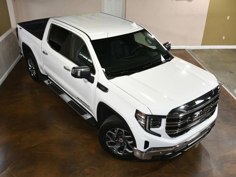 Used 2023 GMC Sierra 1500 SLT w/ SLT Premium Plus Package AWD/4WD image 73