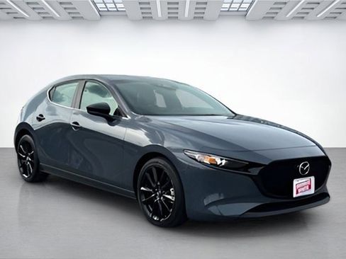 Used 2024 MAZDA MAZDA3 s image 2