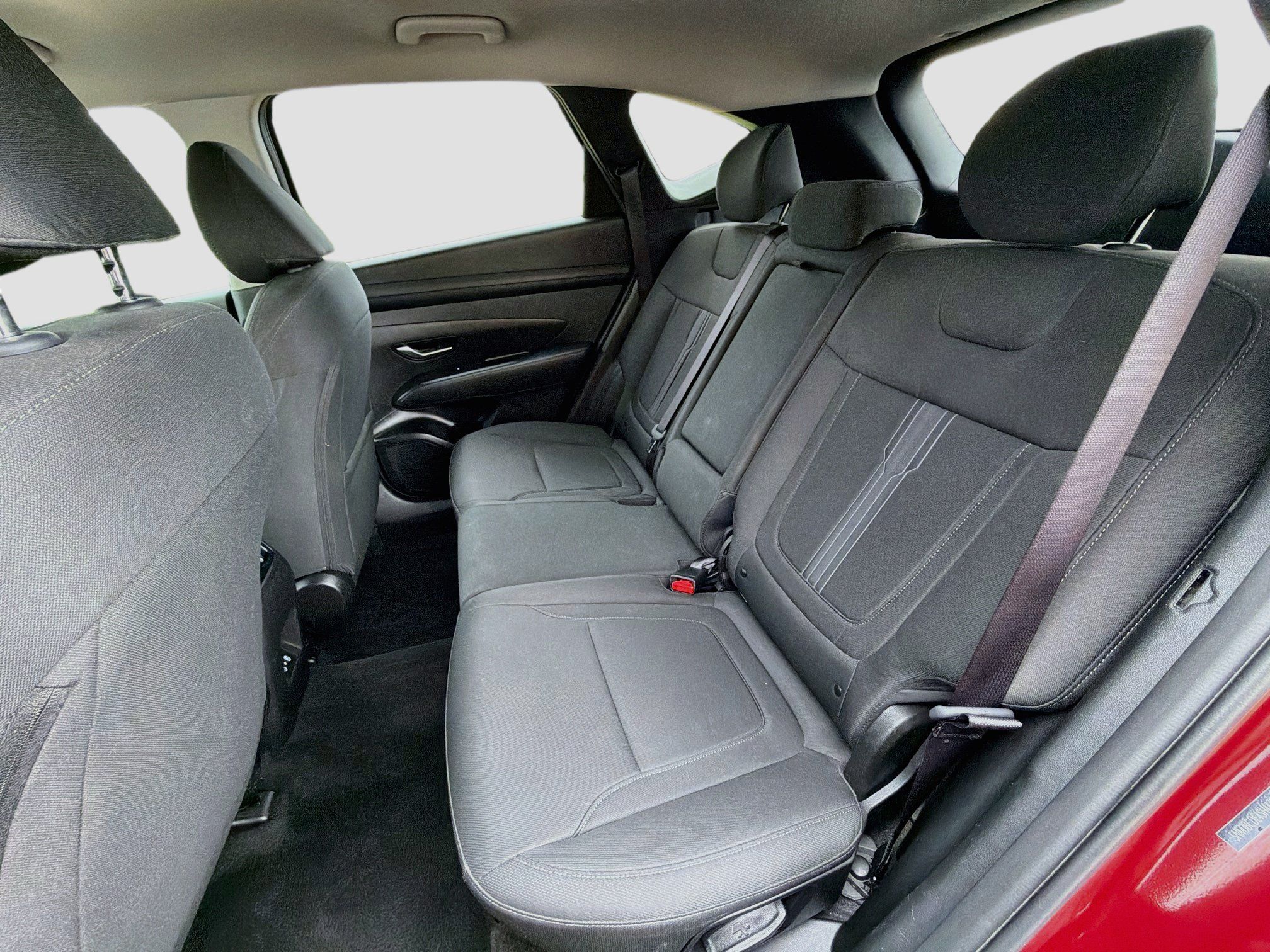 Used 2025 Hyundai Tucson SEL AWD/4WD image 26