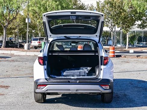 New 2026 Hyundai Tucson SEL image 7