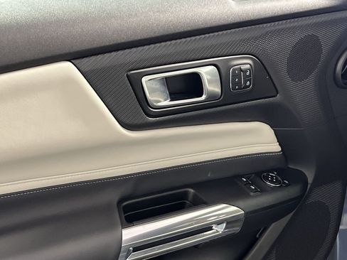 Used 2025 Ford Mustang GT Premium RWD image 16