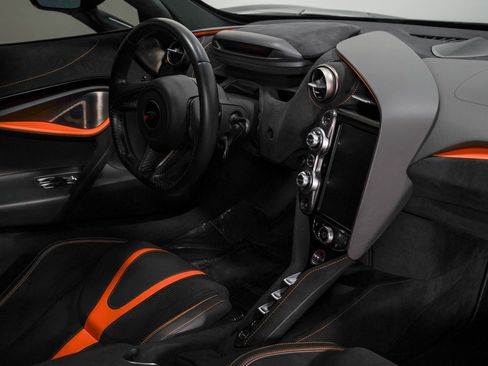Used 2019 McLaren 720S Performance image 34