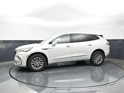 Used 2023 Buick Enclave Essence