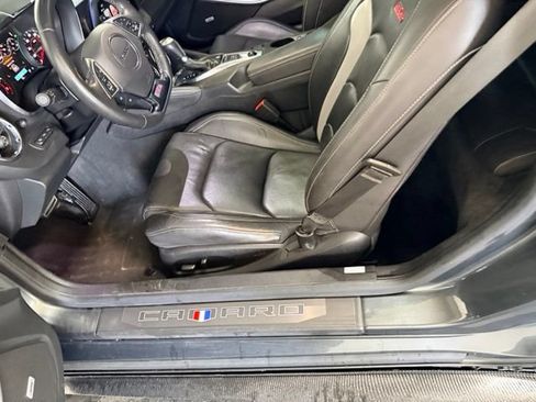 Used 2018 Chevrolet Camaro SS RWD image 19