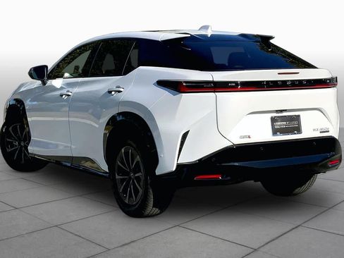 Used 2026 Lexus RZ 450e AWD w/ Technology Package image 11